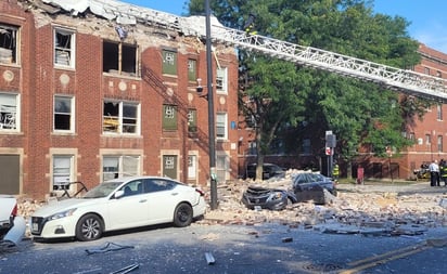 Explosión provoca derrumbe de edificio en Chicago; reportan múltiples heridos