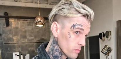 Aaron Carter quiere demandar a su novia por difamación, pide a Camille Vásquez que lo represente