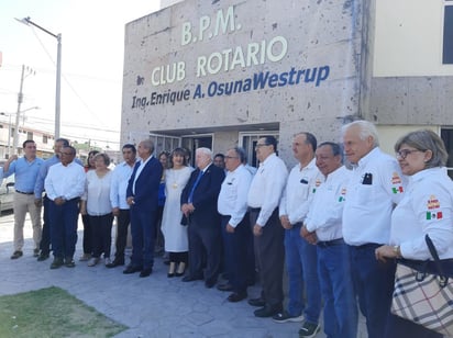 Ingeniero Enrique A. Osuna Westrup recibe homenaje