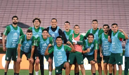 Tata Martino no estuvo en práctica de México por ver el juego de Argentina