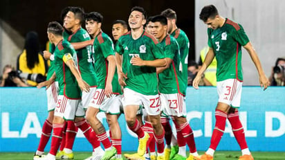 Chucky Lozano rescata a México, que sigue con dudas