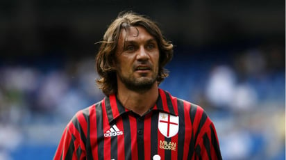 Maldini: Leao nos ha dicho que quiere seguir en el Milan