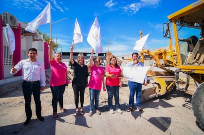 Alcaldesa de Piedras Negras arranca obras en el edifico del GAC