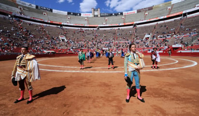 Congreso de la CDMX con las corridas de toros, pero sin muerte 