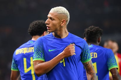 El Tottenham condena el racismo contra Richarlison: 'Estamos contigo, Richy'