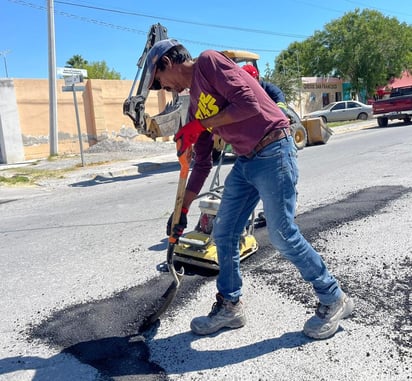 Bulevar Humberto Rdz. fue atendido con bacheo