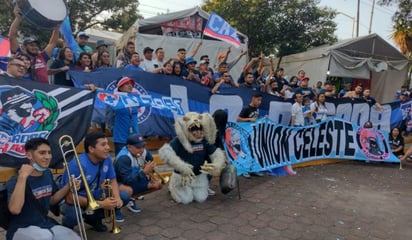 Reconciliación celeste; la afición cementera se volcó para apoyar al Cruz Azul