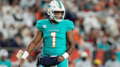 Dolphins informan que Tua Tagovailoa no jugará en la Semana 5