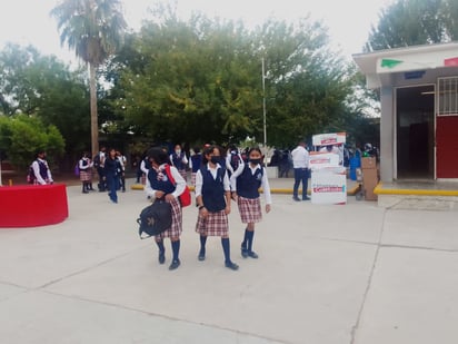 Secundaria trabaja con alumnos de USAER apoyando la inclusión