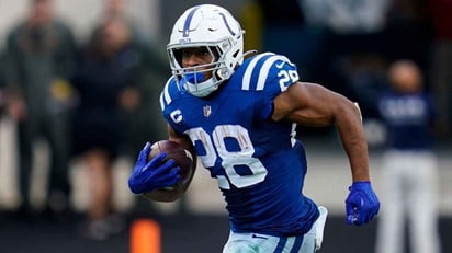 Colts descartan al corredor Jonathan Taylor para juego contra Broncos