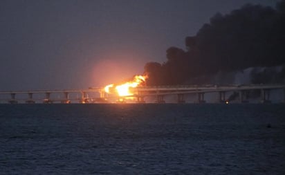 Ucrania estaría detrás de la explosión en puente de Crimea; Rusia estima daño hasta en 8 mdd