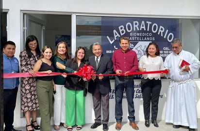 Comerciantes le apuestan a San Buena, abren laboratorio clínico y nueva taqueria