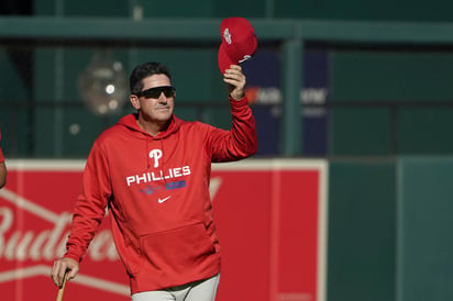 Los Phillies remueven contrato a su mánager Rob Thomson