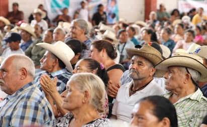 ¡Atención abuelitos! Estas son las  fechas para recibir el pago de  pensión y aguinaldo en noviembre