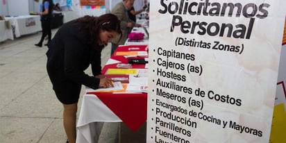 Ferias del empleo no llenan las vacantes que ofertan empresas