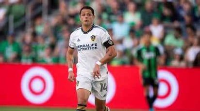 Chicharito lucirá emotivo diseño en sus zapatos en los playoffs de MLS