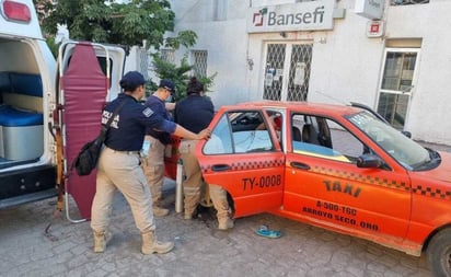 Mujer da a luz a bordo de un taxi en San Ciro de Acosta; el bebé se encuentra sano