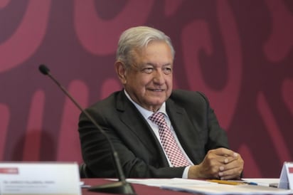 Con una o dos refinerías más, México puede reducir el precio de las gasolinas: AMLO