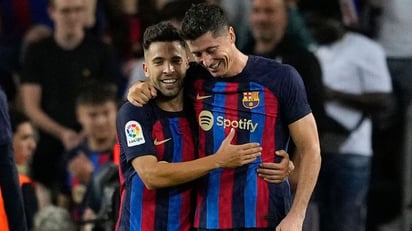 Barcelona vence con un doblete de Lewandowski al Villarreal por 3-0