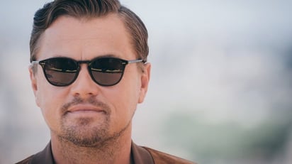 Leonardo Dicaprio disfruta de la noche barcelonesa con cinco chicas