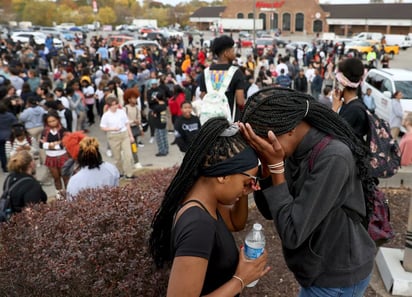 Tiroteo en secundaria de Missouri deja tres muertos, entre ellos el atacante