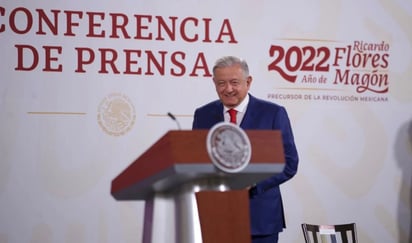 AMLO se lanza contra activistas que dañaron obras de arte; son 'actos de exhibicionismo'