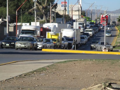 Otra odisea del tráfico vehicular  el salir de la colonia Mirasierra