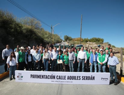 Gobernador visita Parras y entrega obras por 9 MDP