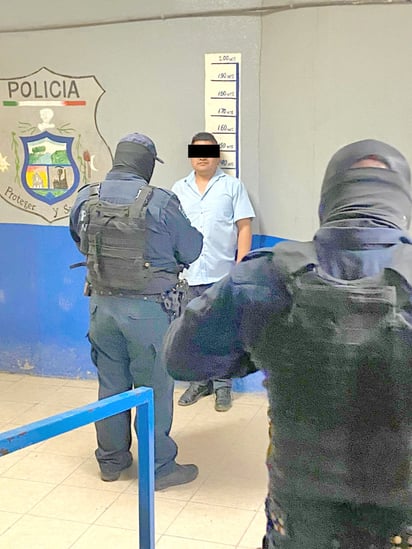 Ebrio fue detenido por acosar a su expareja