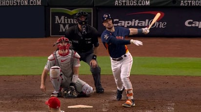 Astros de Houston gana y empata la Serie Mundial 