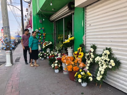 ¡Buscan de última hora arreglos florales en Monclova!