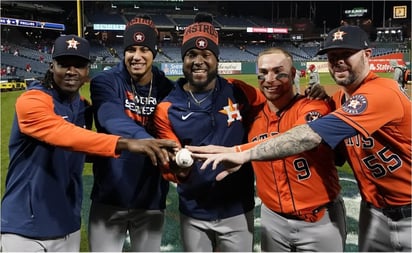 Astros empatan la Serie Mundial en histórico partido