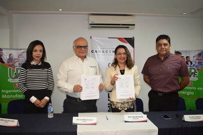 Canacintra y UPMF firman vinculación