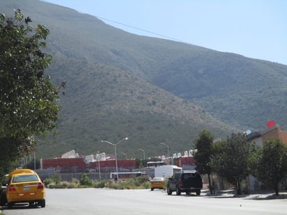 16 colonias invaden  Sierra de Zapalinamé  en la capital Saltillo