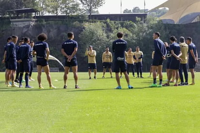 Rafael Puente tiene su primera charla con los Pumas