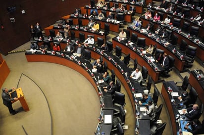 El Senado aprueba aumentar los  días de vacaciones de 6 a 12