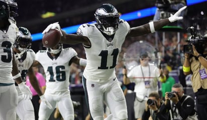 Vuelo memorable: Eagles derrota a Texans y consigue el mejor arranque de su historia en la NFL