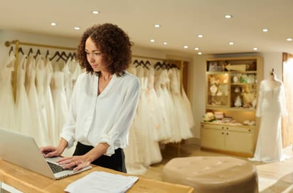 Cómo elegir el mejor vestido de novia, sin morir en el intento 