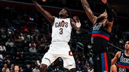 Séptima victoria en fila de los Cavs ante Pistons