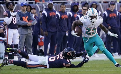 Los Dolphins alargan la racha ganadora y hunden a los Bears