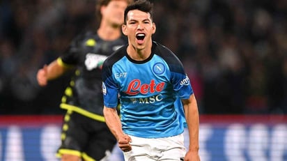 'Chucky' Lozano revoluciona al Napoli y gana al Empoli 