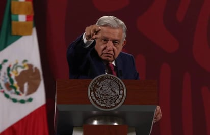 AMLO pide a 'corcholatas' que no se ataquen entre ellos y que no usen recursos públicos