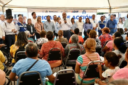 Agrada a vecinos que funcionarios los visiten en sus colonias.