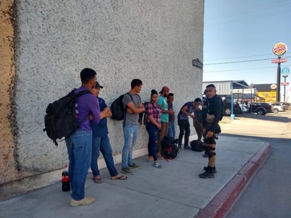 1,800 migrantes deportados por la frontera de PN