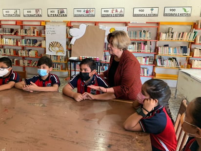 Biblioteca pública municipal de San Buena Fomenta la lectura 