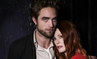 Este es el motivo por el que Robert Pattinson la paso mal durante una escena romántica con Julianne Moore