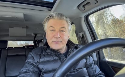 Alec Baldwin presenta demanda por caso de trágica muerte durante rodaje de 'Rust'