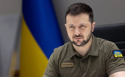 Denuncia Volodimir Zelensky 'atrocidades' rusas en Jersón y más de 400 crímenes guerra