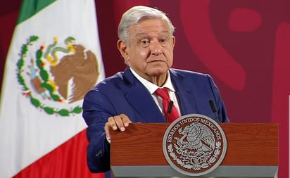 Celebra AMLO avances en la democracia sindical