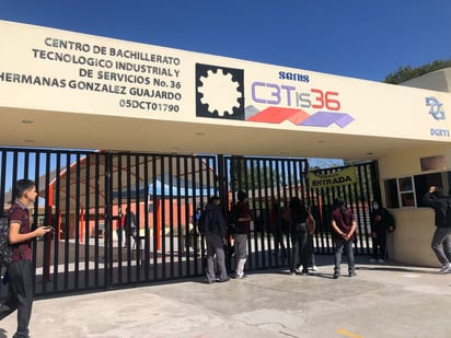 Padres del CBTis 36 de Monclova en espera de resultados de la auditoria por desfalco